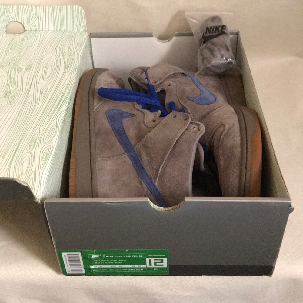 Nike SB “Irons” Dunk Hi Pro Sport Royal-White